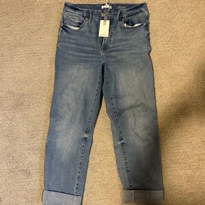 Good American | ALWAYS FITS GOOD CLASSIC SLIM STRAIGHT JEANS